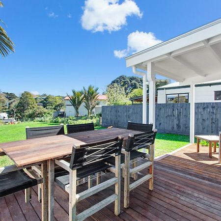 The Little Blue Bach In Oneroa Village By Waiheke Unlimited Exterior photo